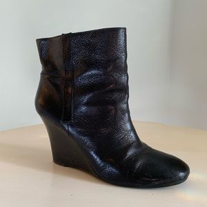 Nine West Gottarun Wedge Ankle Boot